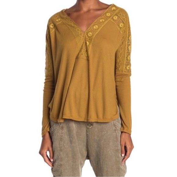 Free People Lola Lace Trim Top In Alchemy Khaki - Picture 1 of 7